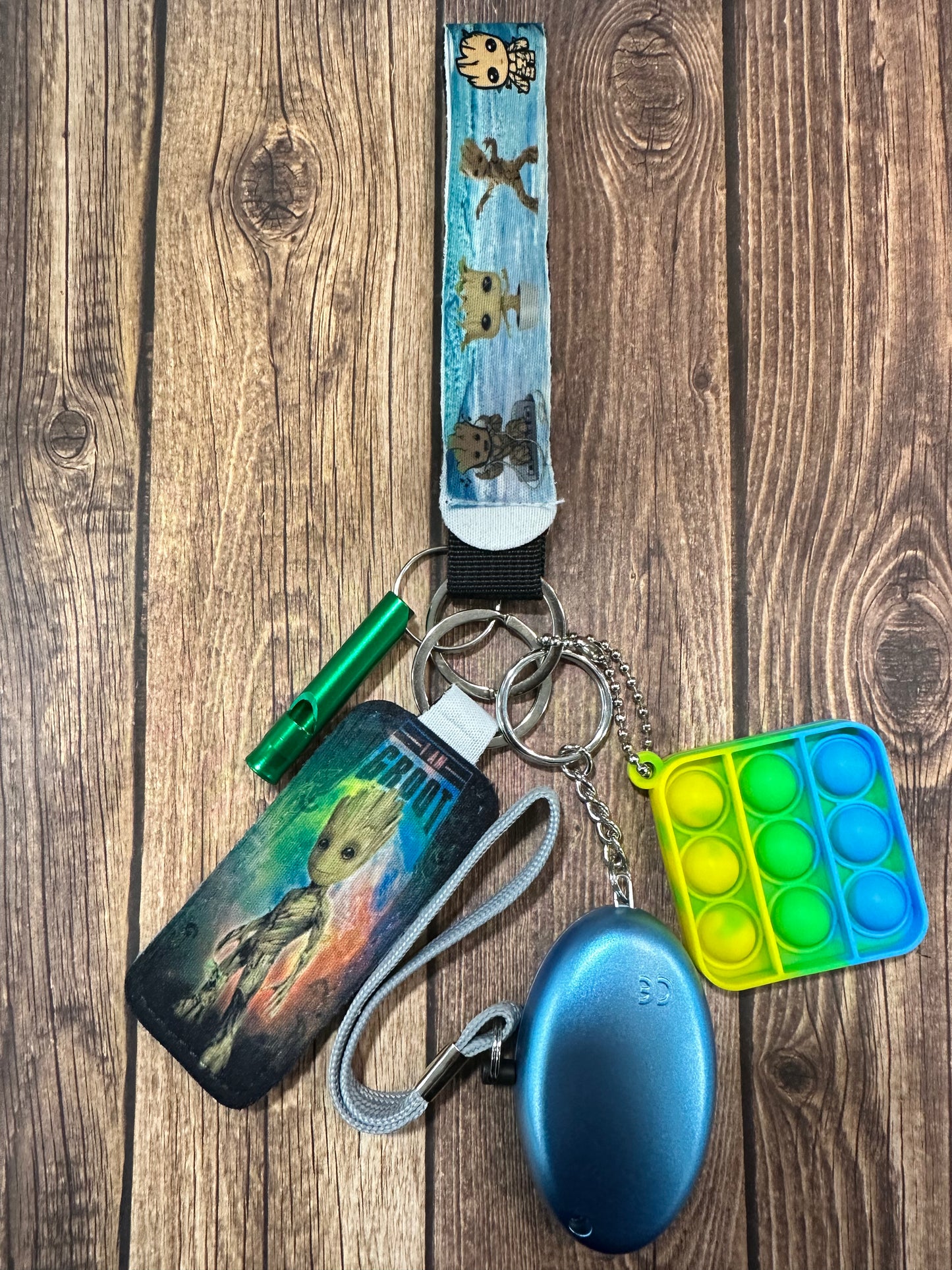 Little kids safety keychain