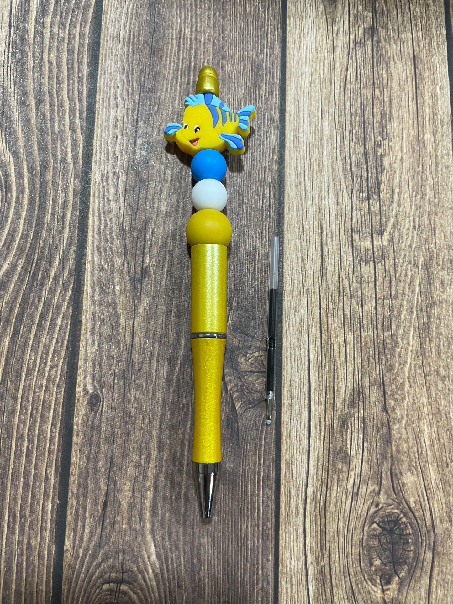 Beaded pen