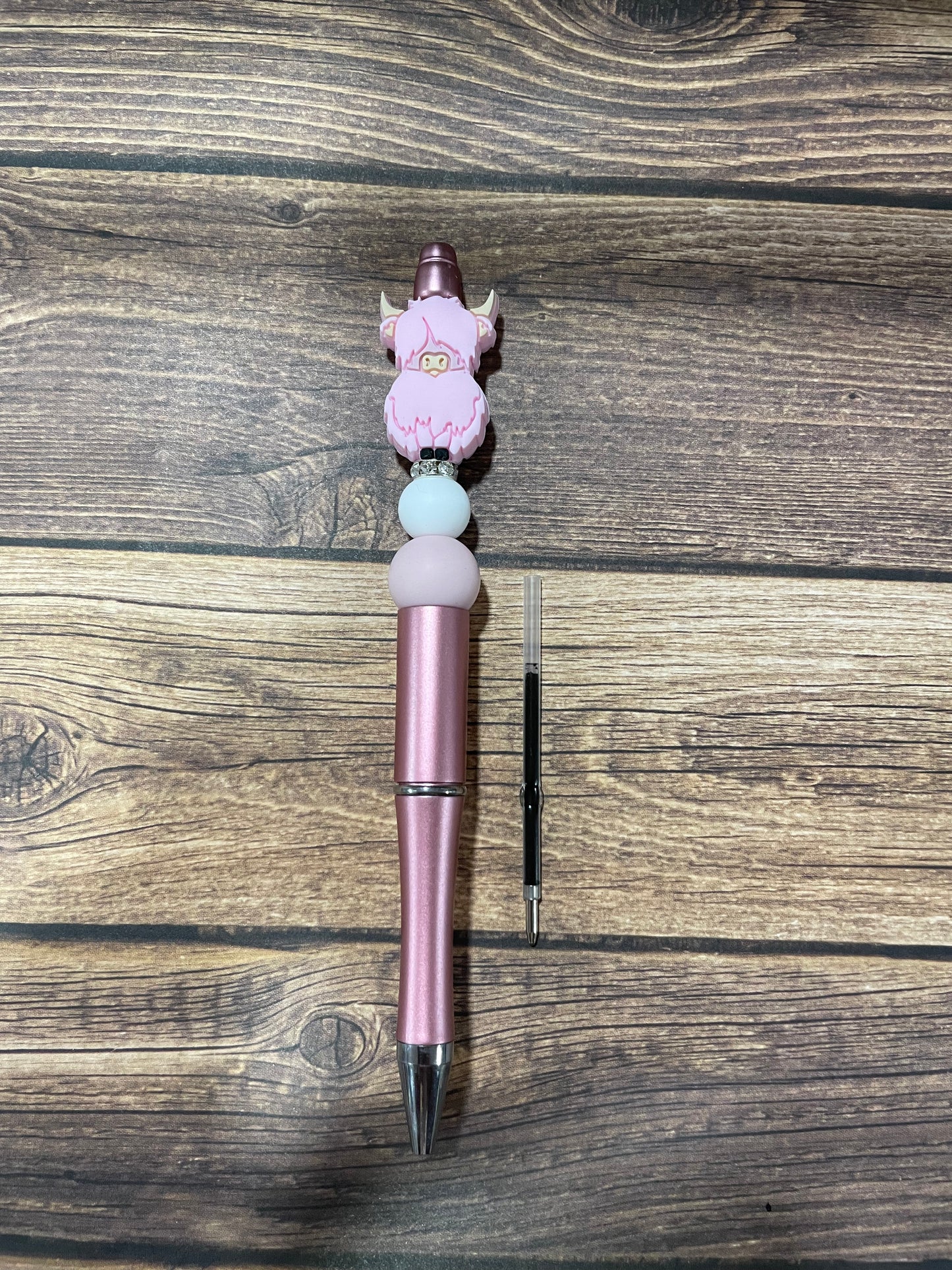 Beaded pen